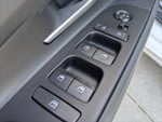 2025 Elantra Thumbnail 17