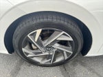 2025 Elantra Thumbnail 10