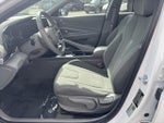 2025 Elantra Thumbnail 16