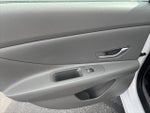 2025 Elantra Thumbnail 32