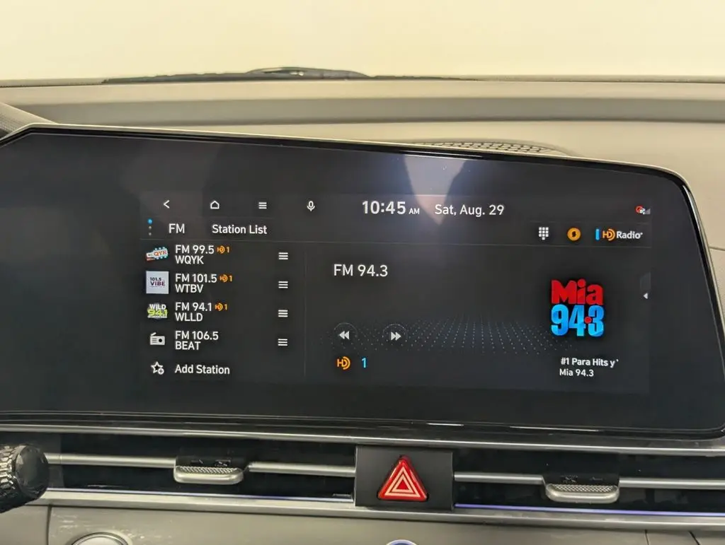 2025 Hyundai Elantra - $19,300