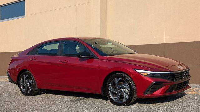 2025 Hyundai ELANTRA SEL Convenience