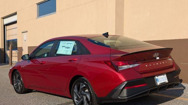 2025 Hyundai ELANTRA SEL Convenience