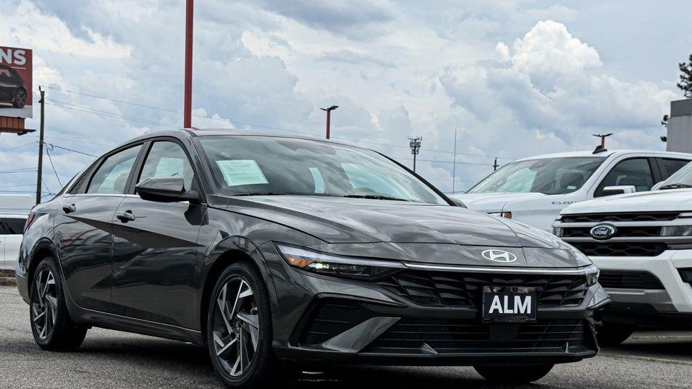 2025 Hyundai ELANTRA SEL Convenience