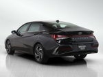 2025 Elantra Thumbnail 3