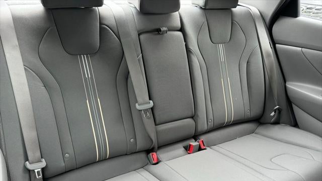 2025 Hyundai ELANTRA SEL Convenience