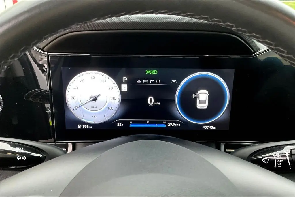 2025 Hyundai Elantra - $20,850