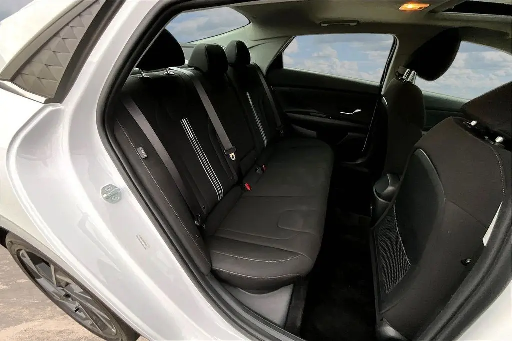 2025 Hyundai Elantra - $20,850