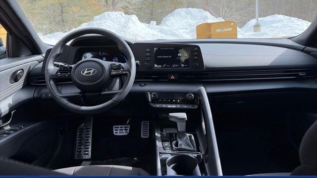 2026 Hyundai ELANTRA SEL Sport Premium