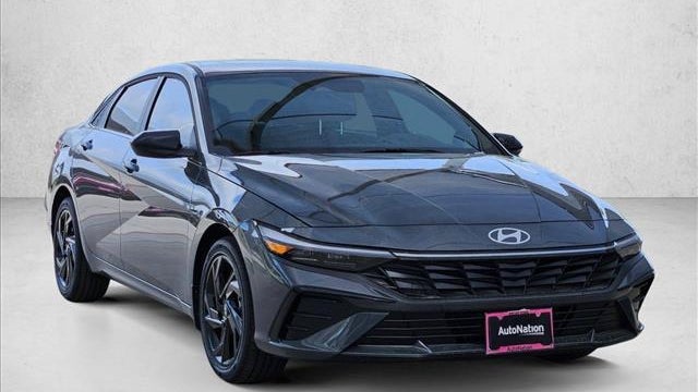 2026 Hyundai ELANTRA SEL Sport Premium
