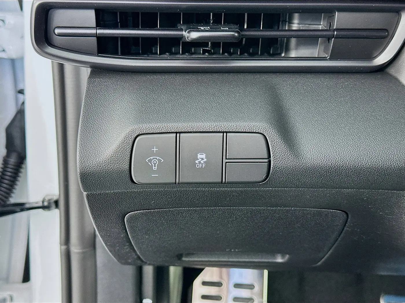2026 Hyundai Elantra - $22,483