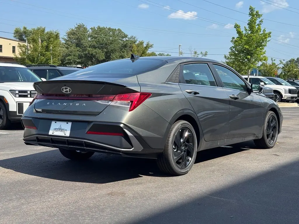 2026 Hyundai Elantra - $24,332