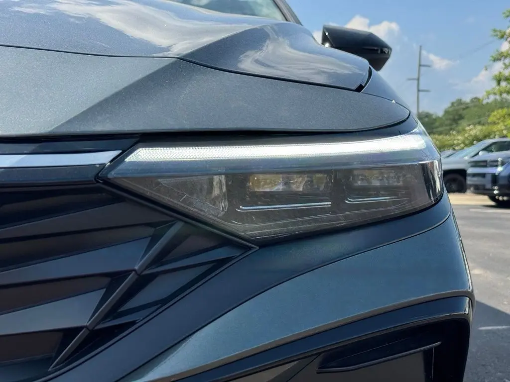 2026 Hyundai Elantra - $24,332