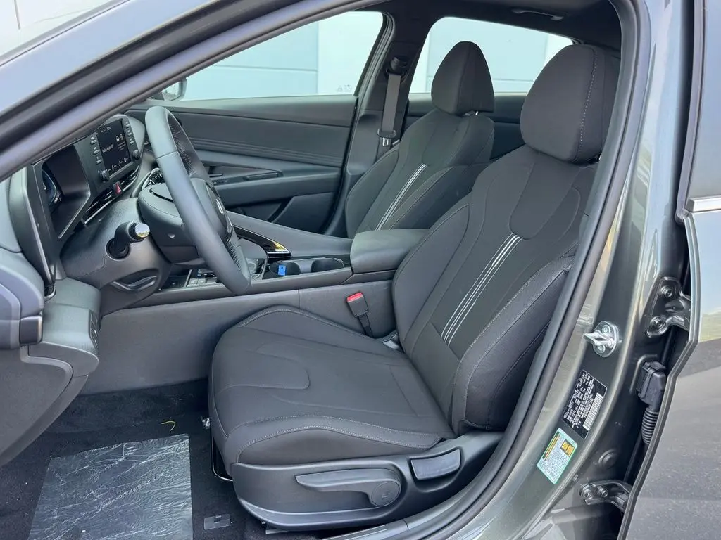 2026 Hyundai Elantra - $24,332
