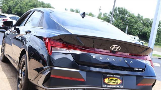 2026 Hyundai ELANTRA SEL Sport Premium