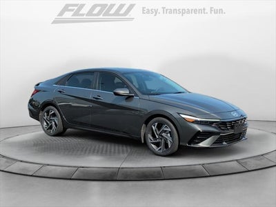 2024 Hyundai Elantra SEL 4DR Sedan