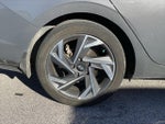 2024 ELANTRA Thumbnail 9