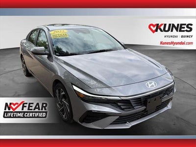 2025 Hyundai Elantra SEL Convenience 4DR Sedan