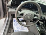 2025 Elantra Thumbnail 16