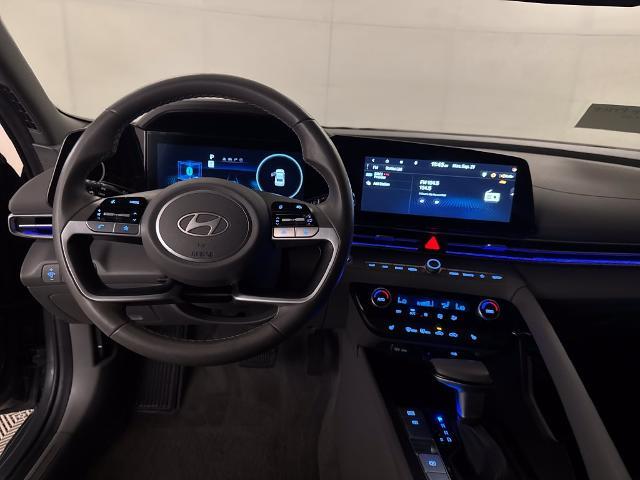 2025 Hyundai Elantra - $21,000