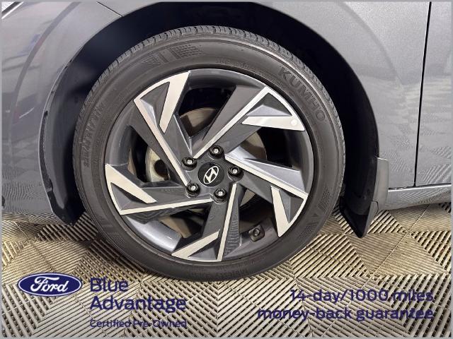 2025 Hyundai Elantra - $21,900