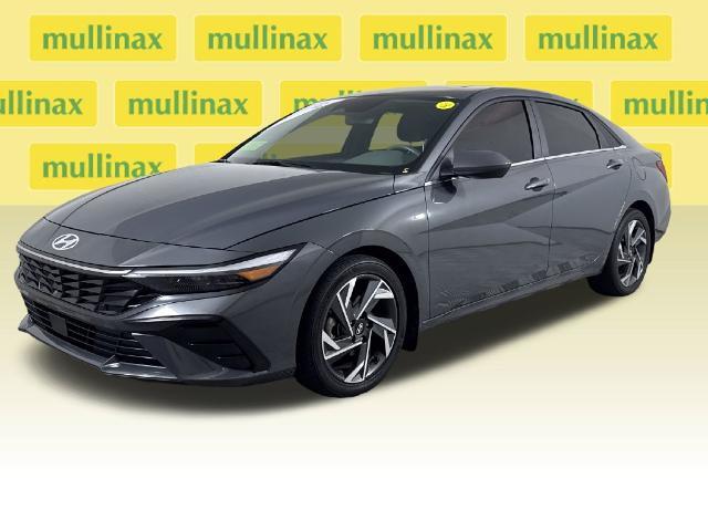 2025 Hyundai Elantra - $21,900