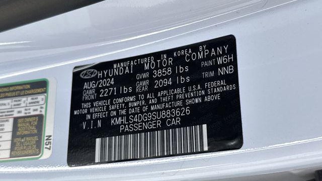 2025 Hyundai ELANTRA SEL Convenience