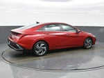 2025 Elantra Thumbnail 6