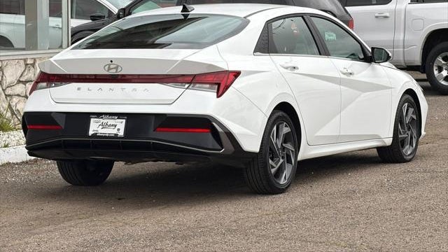 2025 Hyundai ELANTRA SEL Convenience