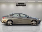 2025 Elantra Thumbnail 4