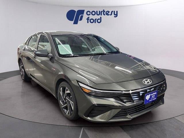 2025 Hyundai Elantra - $23,990