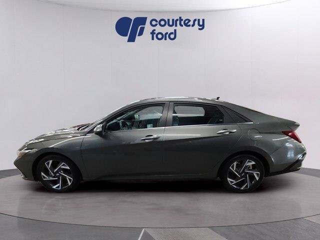 2025 Hyundai Elantra - $23,990