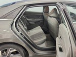 2025 Elantra Thumbnail 16