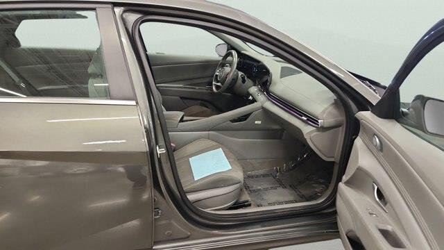 2025 Hyundai Elantra - $23,990