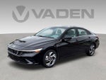2025 Elantra Thumbnail 3