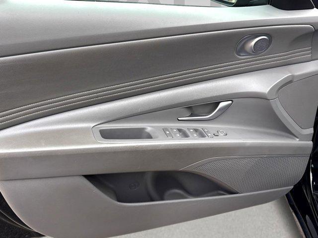 2025 Hyundai Elantra - $21,633