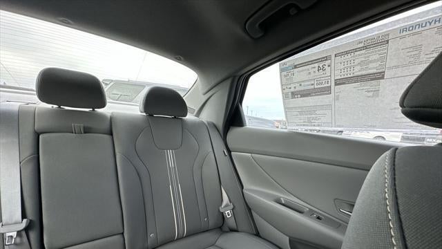 2025 Hyundai ELANTRA SEL Convenience