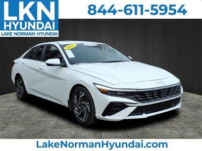 2025 Hyundai Elantra SEL Convenience 4DR Sedan