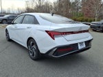 2025 Elantra Thumbnail 18
