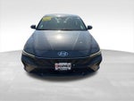 2025 Elantra Thumbnail 4