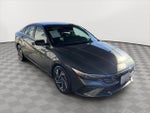 2025 Elantra Thumbnail 3