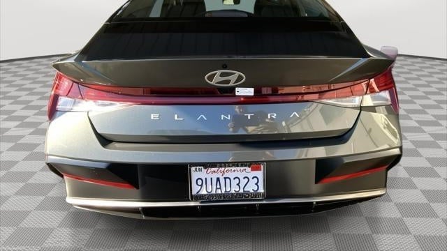 2025 Hyundai ELANTRA SEL Convenience