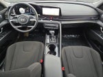 2025 Elantra Thumbnail 13
