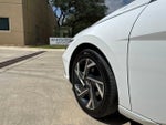 2025 Elantra Thumbnail 14