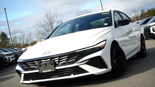 2026 Hyundai ELANTRA SEL Sport Premium