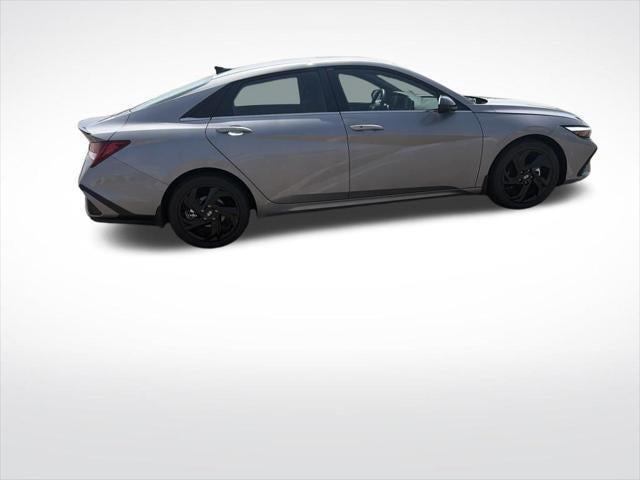 2026 Hyundai Elantra - $22,900