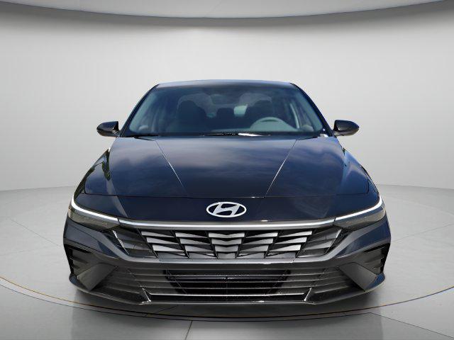 2026 Hyundai Elantra - $24,235