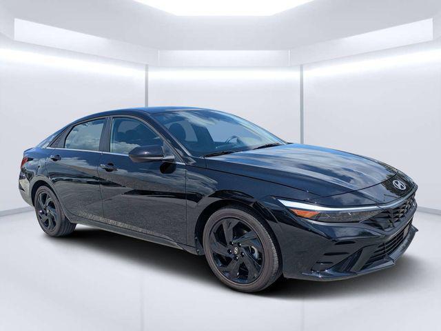 2026 Hyundai Elantra - $21,000