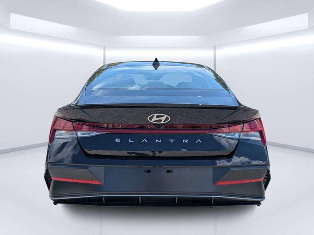 2026 Hyundai Elantra - $21,000