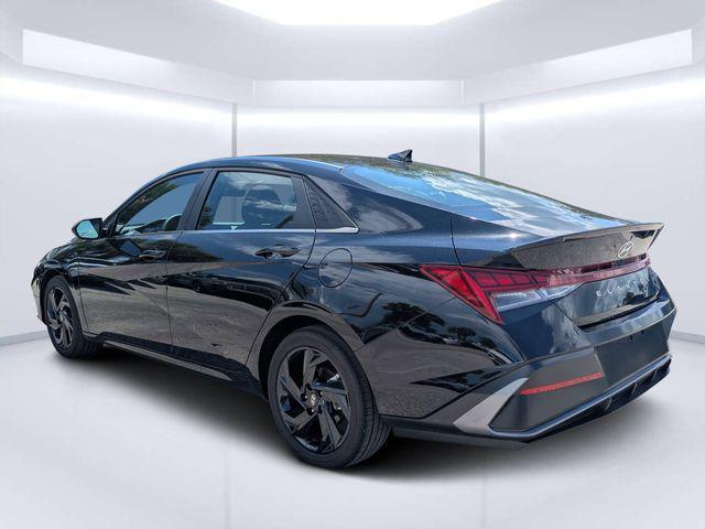 2026 Hyundai Elantra - $21,000